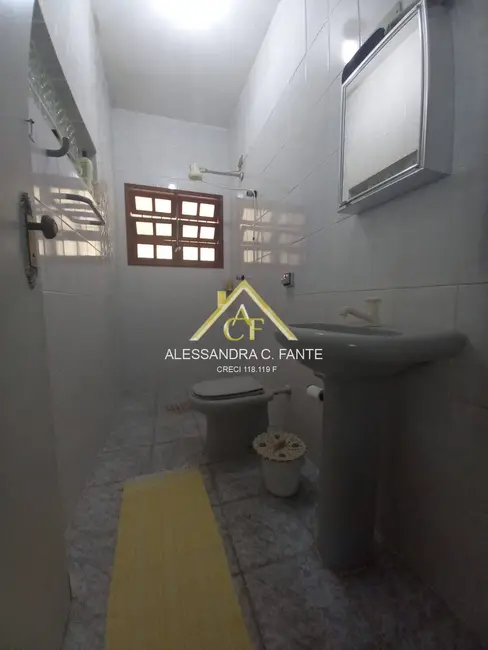 Foto 9 de Casa com 3 quartos à venda, 250m2 em Itanhaem - SP