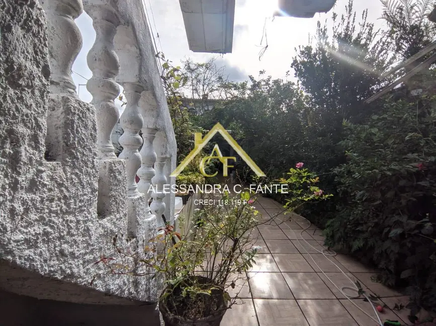 Foto 8 de Casa com 3 quartos à venda, 300m2 em Itanhaem - SP