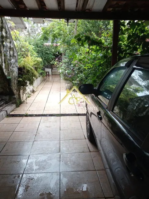 Foto 6 de Casa com 3 quartos à venda, 300m2 em Itanhaem - SP