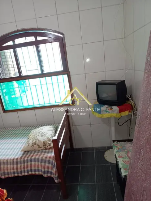 Foto 5 de Casa com 2 quartos à venda, 203m2 em Itanhaem - SP