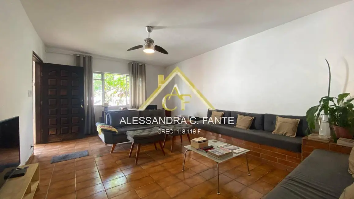 Foto 6 de Casa com 3 quartos à venda, 264m2 em Mongagua - SP