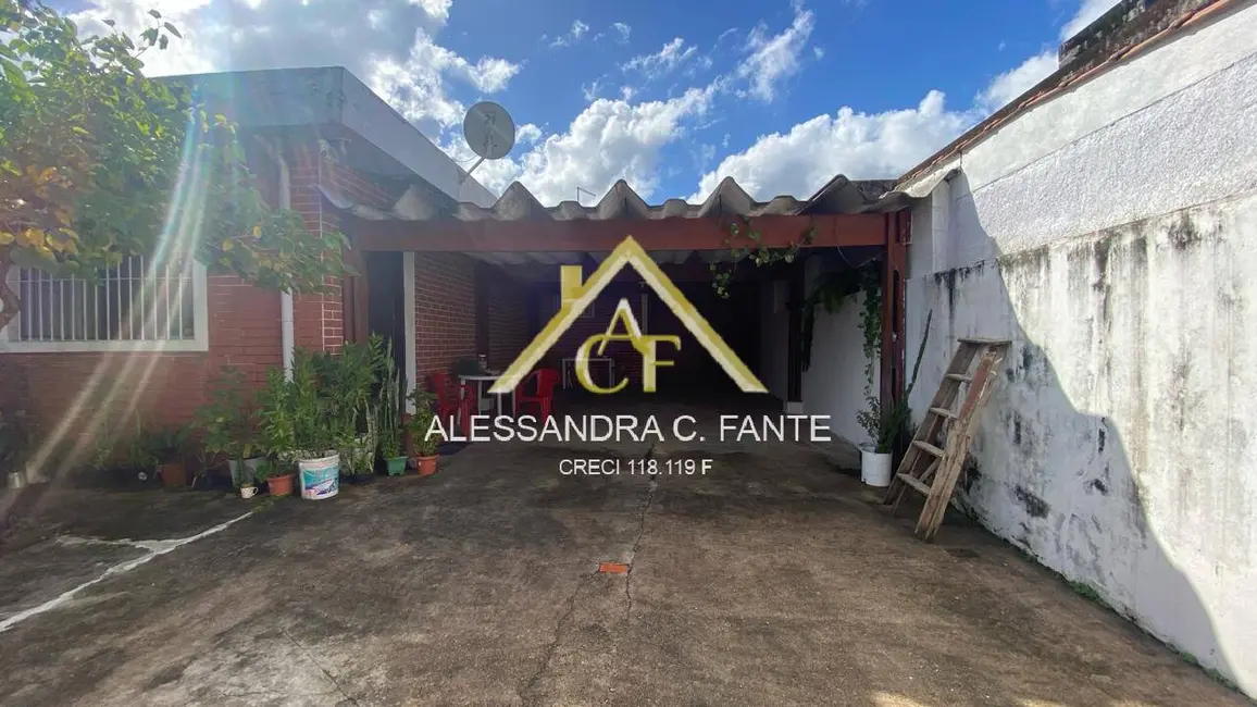 Foto 3 de Casa com 3 quartos à venda, 264m2 em Mongagua - SP