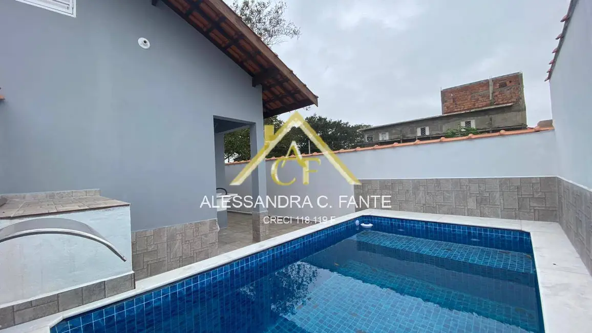 Foto 6 de Casa com 2 quartos à venda, 125m2 em Itanhaem - SP