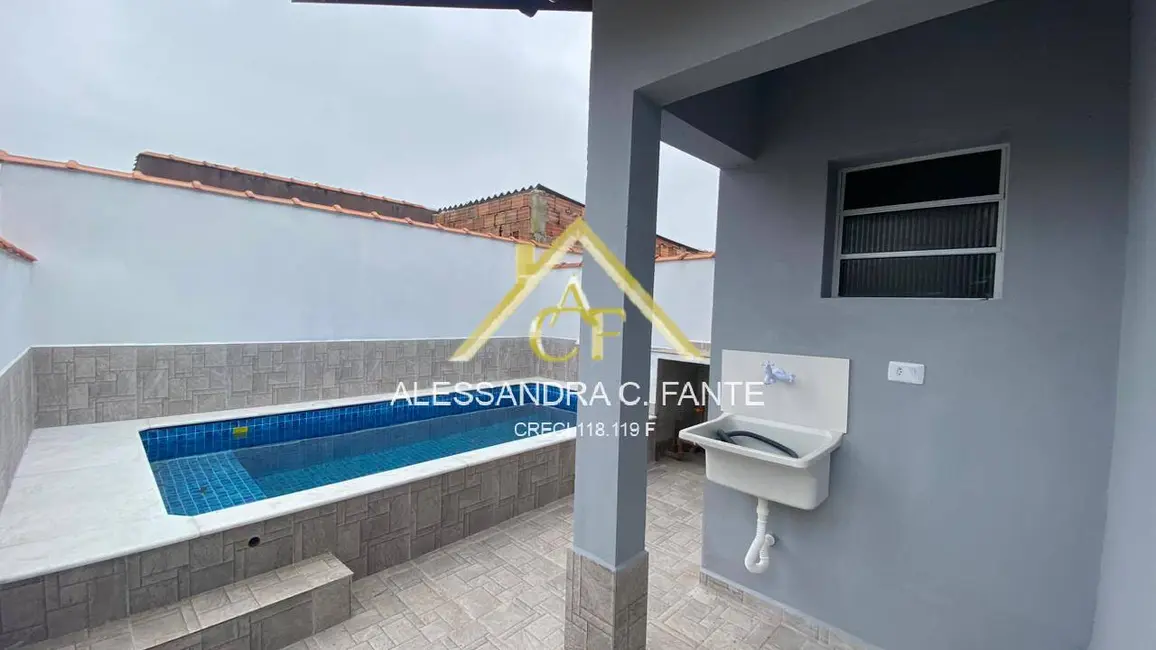 Foto 8 de Casa com 2 quartos à venda, 125m2 em Itanhaem - SP