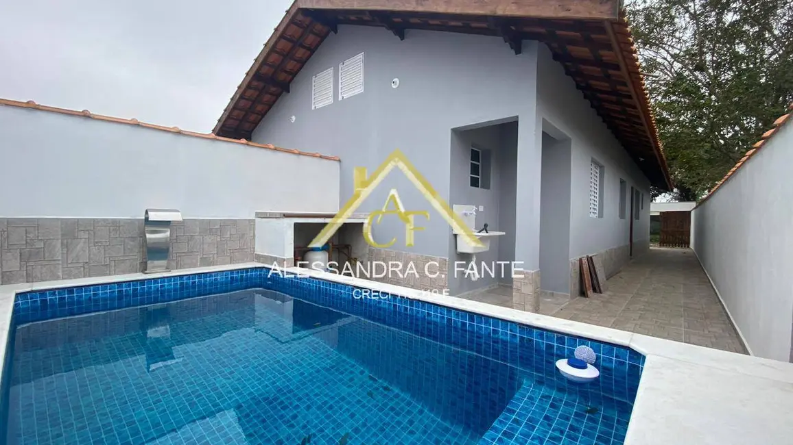 Foto 5 de Casa com 2 quartos à venda, 125m2 em Itanhaem - SP