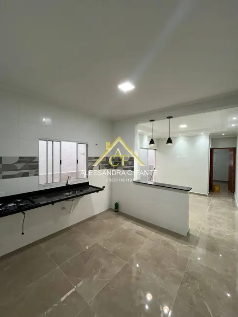 Foto 8 de Casa com 3 quartos à venda, 149m2 em Mongagua - SP