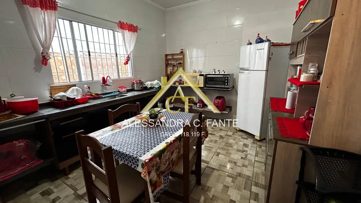 Foto 8 de Casa com 3 quartos à venda, 198m2 em Mongagua - SP