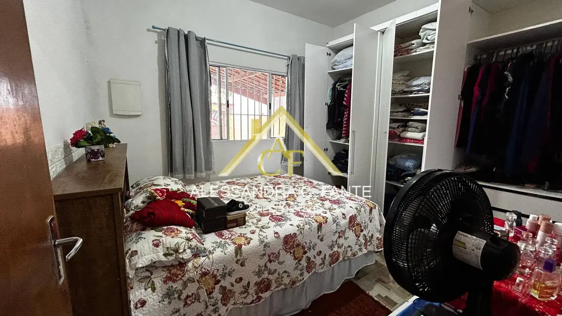 Foto 9 de Casa com 3 quartos à venda, 198m2 em Mongagua - SP