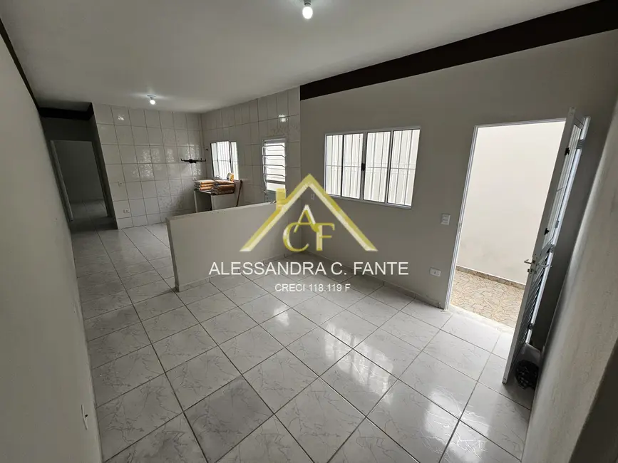 Foto 6 de Casa com 2 quartos à venda, 125m2 em Mongagua - SP