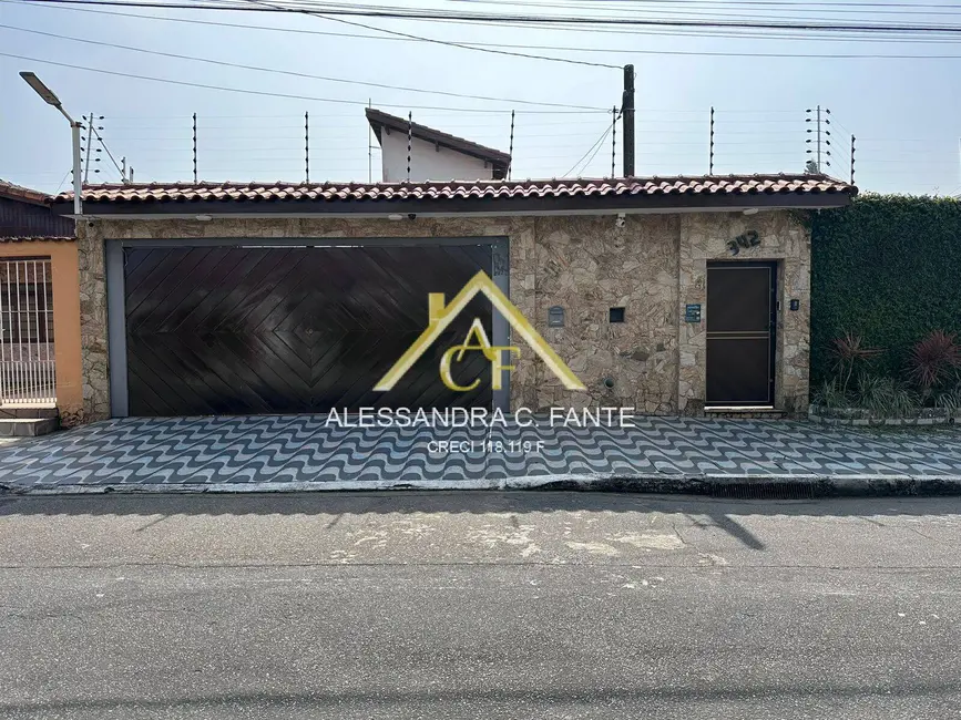 Casa com 4 quartos à venda, 556m2 em Flórida, Praia Grande - SP - imagem 7 Foto 7 de Casa com 4 quartos à venda, 556m2 em Flórida, Praia Grande - SP
