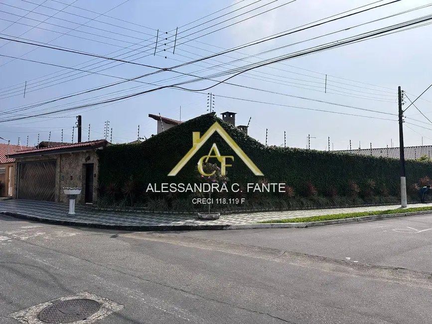 Casa com 4 quartos à venda, 556m2 em Flórida, Praia Grande - SP - imagem 6 Foto 6 de Casa com 4 quartos à venda, 556m2 em Flórida, Praia Grande - SP