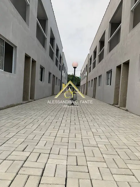 Foto 8 de Sobrado com 2 quartos à venda, 72m2 em Mongagua - SP