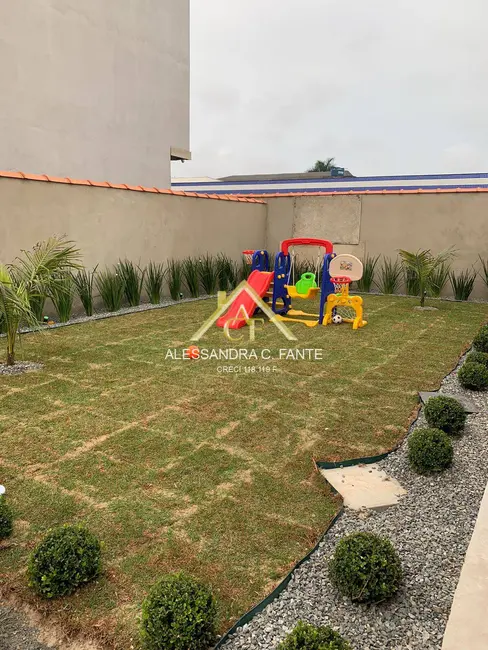 Foto 5 de Sobrado com 2 quartos à venda, 72m2 em Mongagua - SP