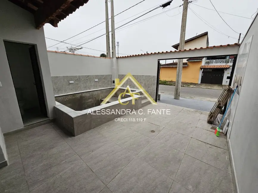 Foto 7 de Casa com 2 quartos à venda, 126m2 em Itanhaem - SP