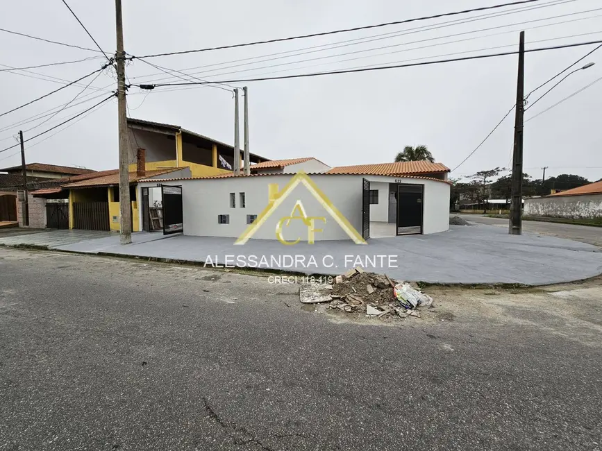 Foto 1 de Casa com 2 quartos à venda, 126m2 em Itanhaem - SP