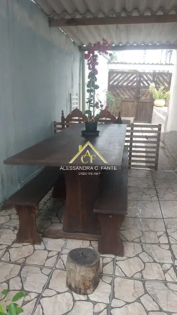 Casa com 2 quartos à venda, 125m2 em Agenor de Campos, Mongagua - SP - imagem 8 Foto 8 de Casa com 2 quartos à venda, 125m2 em Agenor de Campos, Mongagua - SP