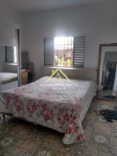 Casa com 2 quartos à venda, 125m2 em Agenor de Campos, Mongagua - SP - imagem 6 Foto 6 de Casa com 2 quartos à venda, 125m2 em Agenor de Campos, Mongagua - SP