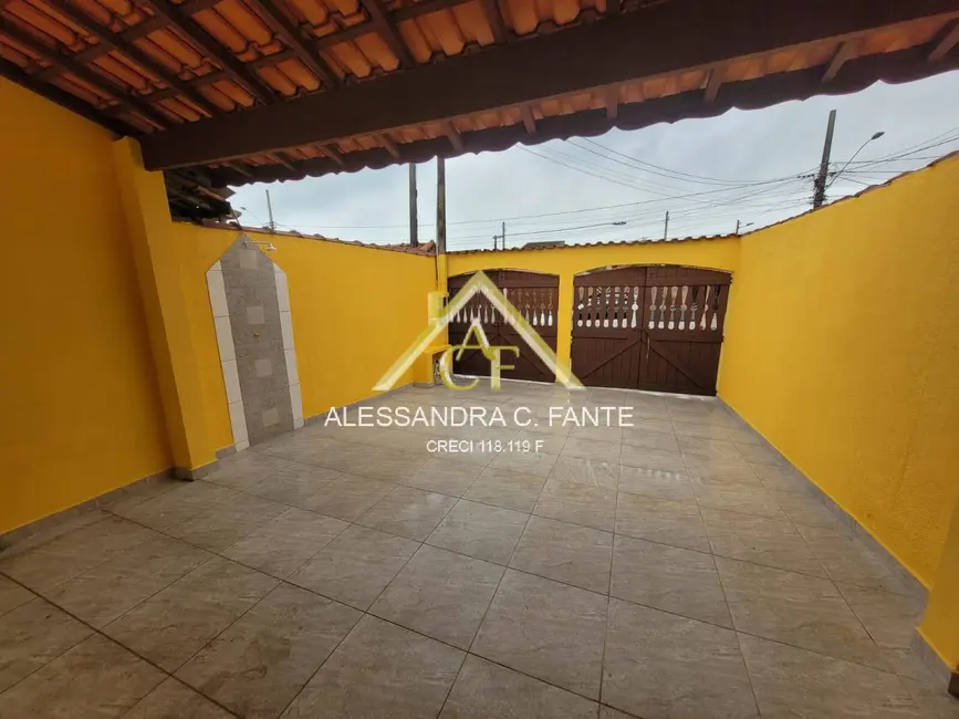 Foto 5 de Casa com 2 quartos à venda, 192m2 em Mongagua - SP