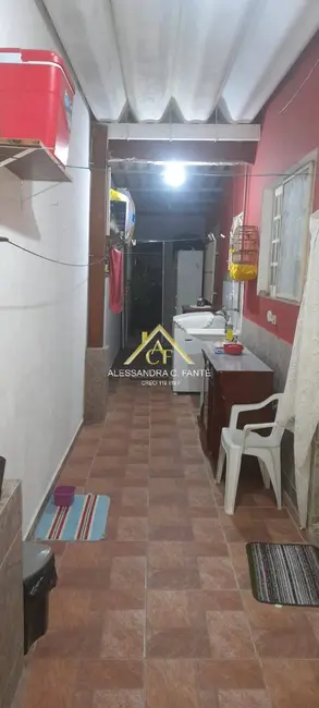 Foto 9 de Casa com 1 quarto à venda, 128m2 em Mongagua - SP