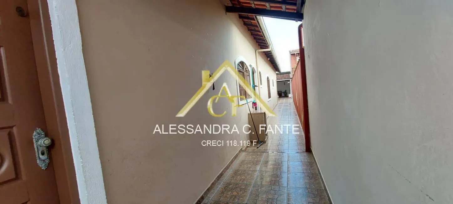 Foto 8 de Casa com 2 quartos à venda, 150m2 em Mongagua - SP