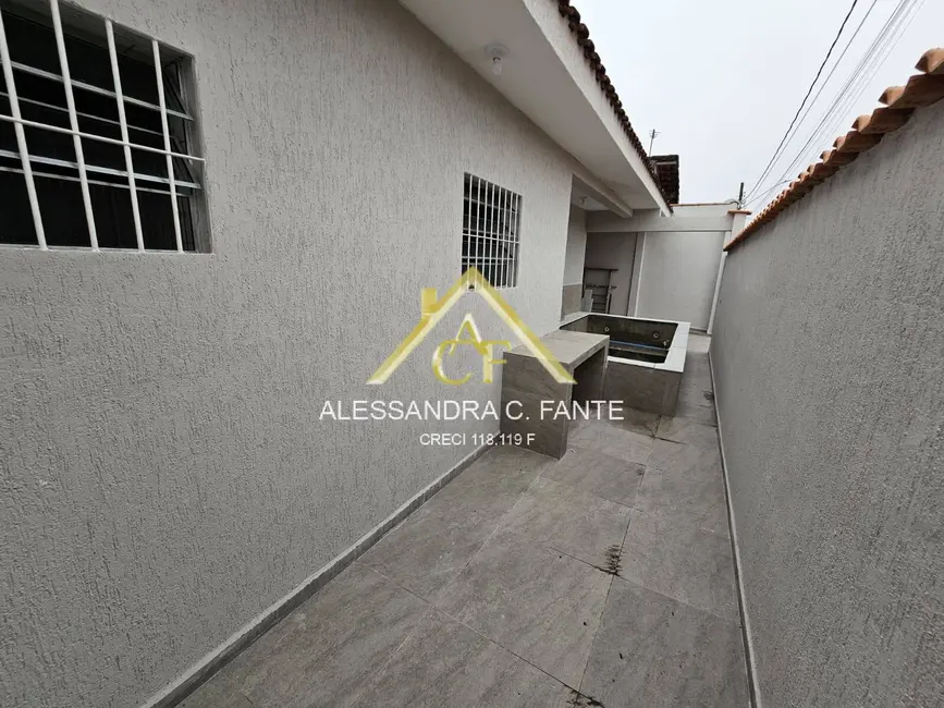 Foto 5 de Casa com 2 quartos à venda, 125m2 em Itanhaem - SP