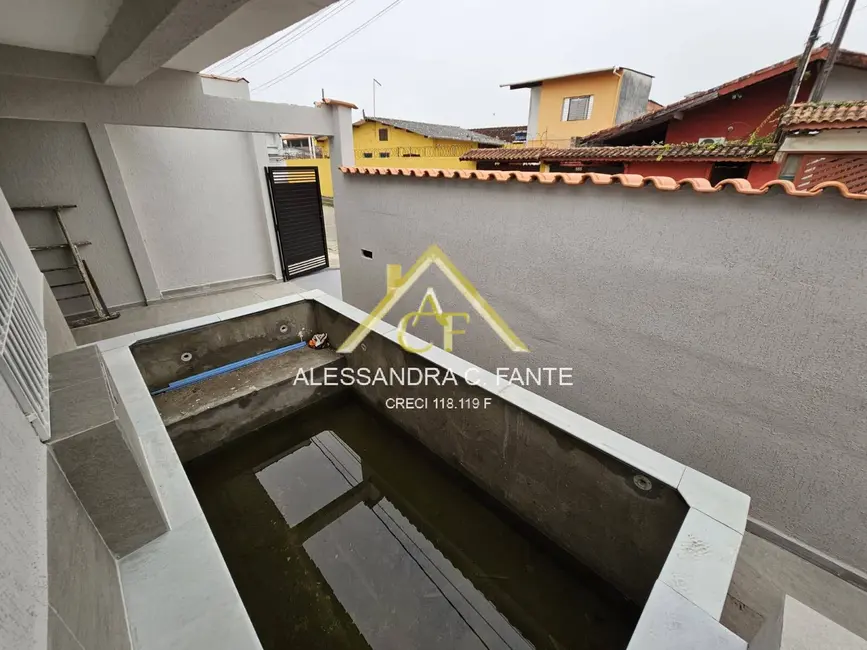 Foto 4 de Casa com 2 quartos à venda, 125m2 em Itanhaem - SP