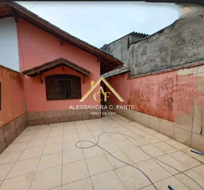 Foto 1 de Casa com 2 quartos à venda, 125m2 em Mongagua - SP