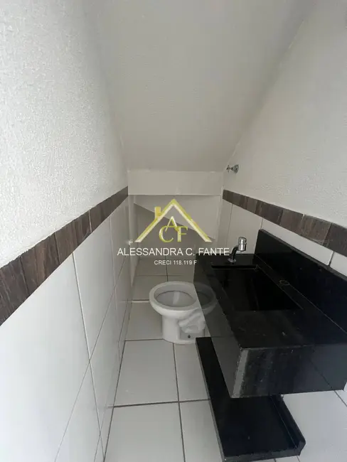 Foto 6 de Sobrado com 2 quartos à venda, 61m2 em Mongagua - SP