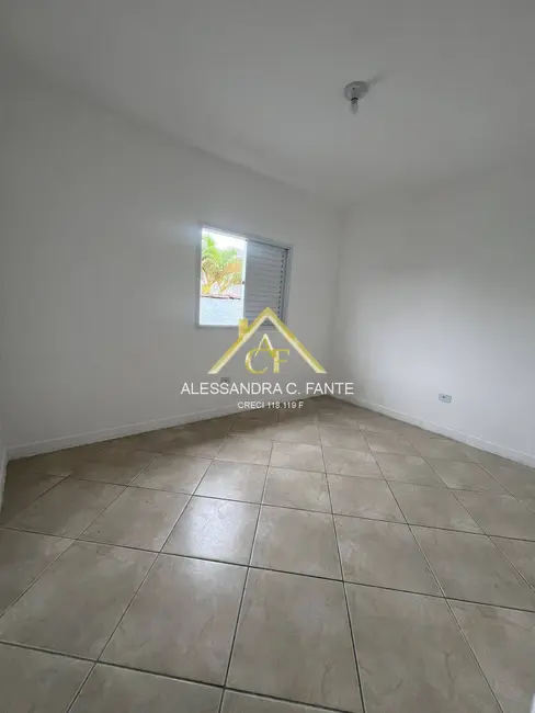 Foto 8 de Sobrado com 2 quartos à venda, 61m2 em Mongagua - SP