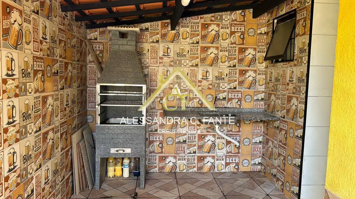 Foto 6 de Casa com 2 quartos à venda, 158m2 em Mongagua - SP