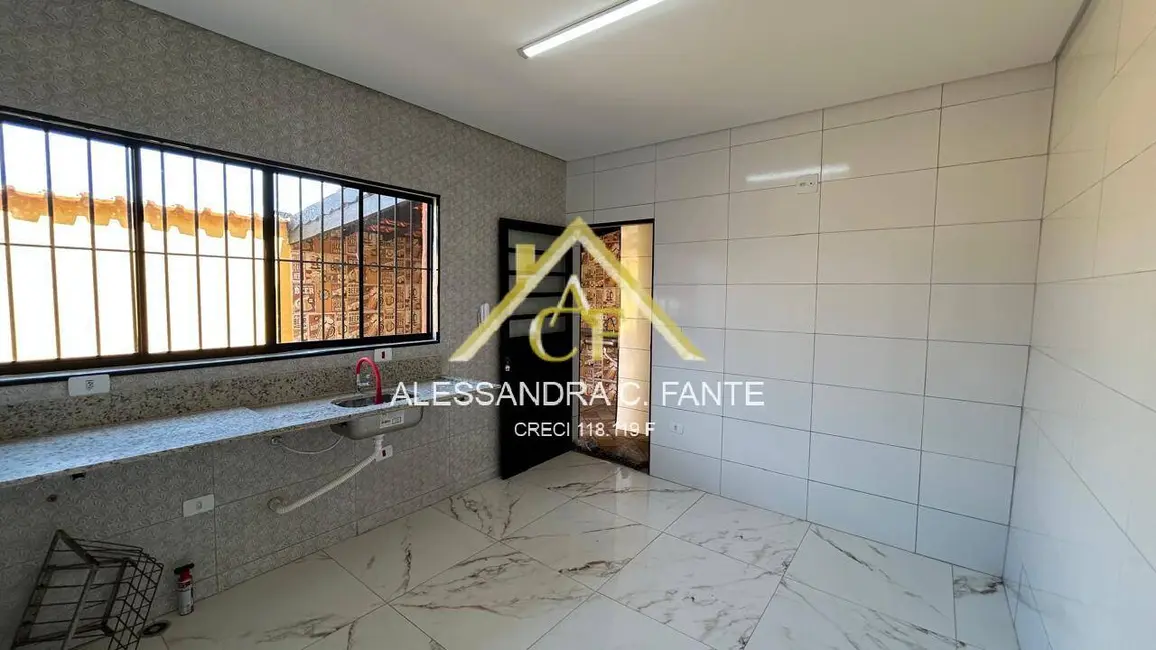 Foto 7 de Casa com 2 quartos à venda, 158m2 em Mongagua - SP