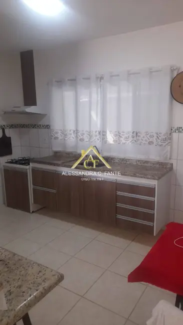 Foto 8 de Casa com 2 quartos à venda, 85m2 em Mongagua - SP