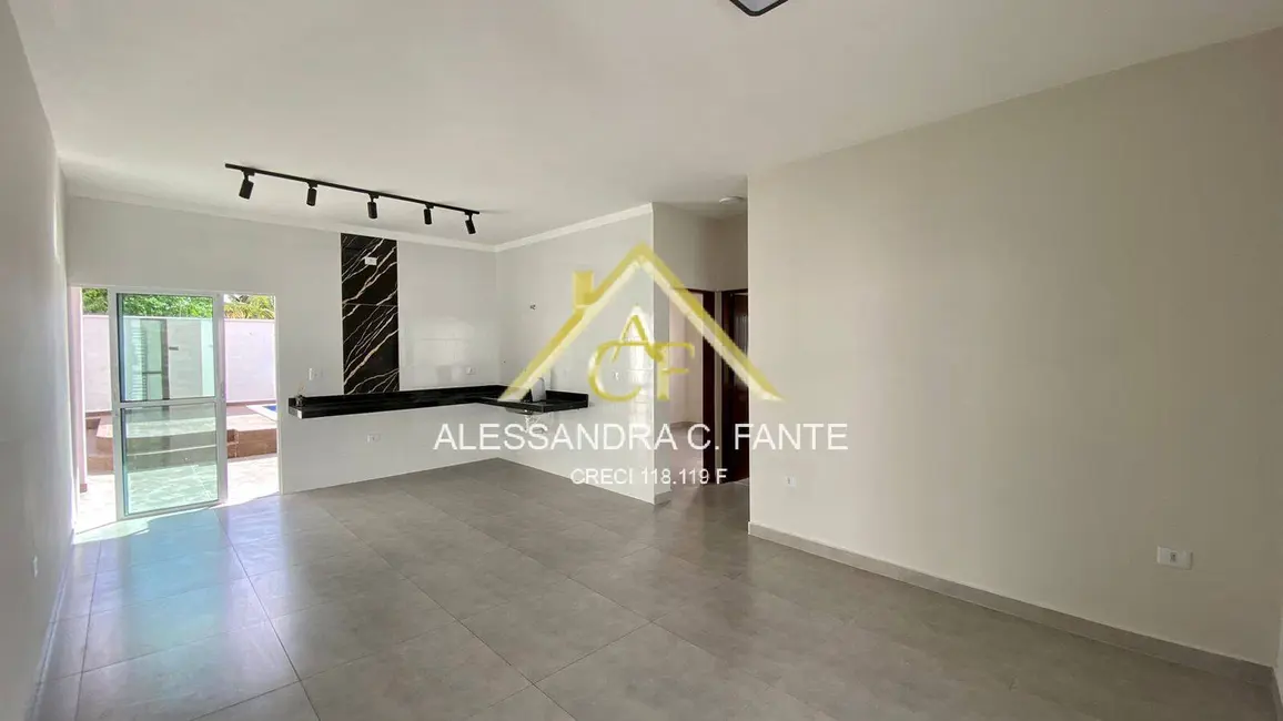 Foto 9 de Casa com 2 quartos à venda, 260m2 em Itanhaem - SP