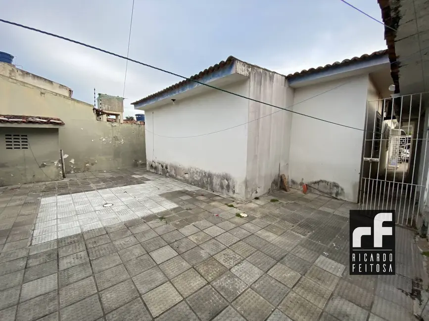 Foto 5 de Casa com 3 quartos à venda, 396m2 em Santa Esmeralda, Arapiraca - AL