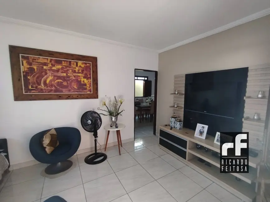 Foto 2 de Casa com 3 quartos à venda, 200m2 em Brasília, Arapiraca - AL