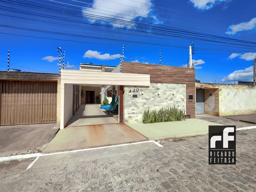 Foto 1 de Casa com 3 quartos à venda, 248m2 em Baixa Grande, Arapiraca - AL