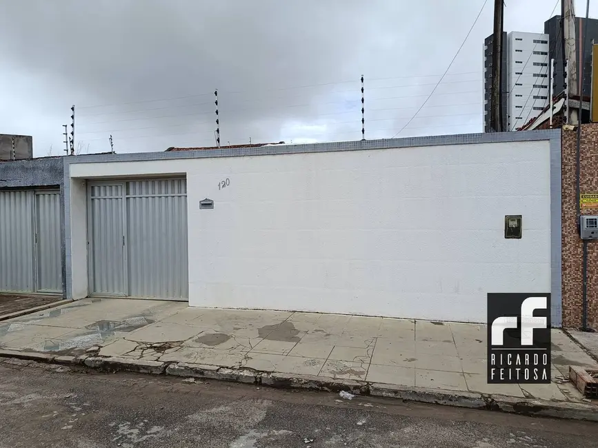 Foto 1 de Casa com 3 quartos à venda em Santa Esmeralda, Arapiraca - AL