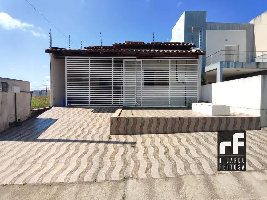 Foto 1 de Casa com 2 quartos à venda em Canafístula, Arapiraca - AL