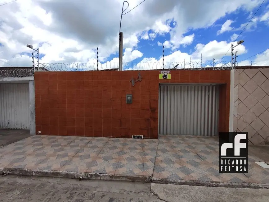 Foto 2 de Casa com 2 quartos à venda e para alugar em Alto do Cruzeiro, Arapiraca - AL