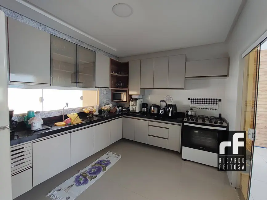 Foto 7 de Casa com 3 quartos à venda, 296m2 em São Luiz, Arapiraca - AL