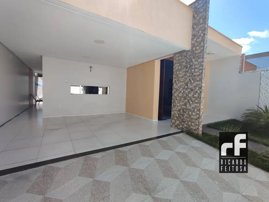 Foto 2 de Casa com 3 quartos à venda, 296m2 em São Luiz, Arapiraca - AL