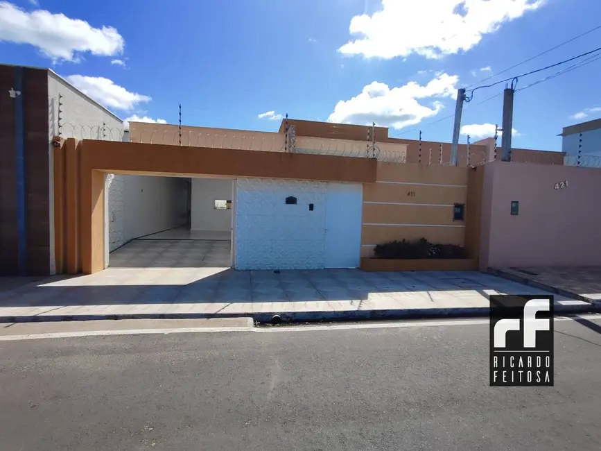 Foto 1 de Casa com 3 quartos à venda, 296m2 em São Luiz, Arapiraca - AL