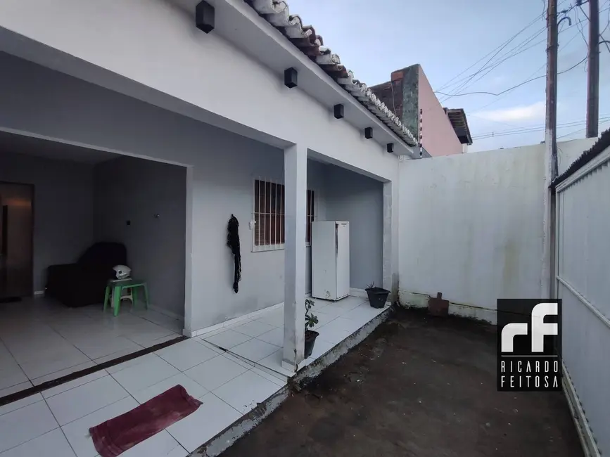 Foto 2 de Casa com 3 quartos à venda, 185m2 em Primavera, Arapiraca - AL