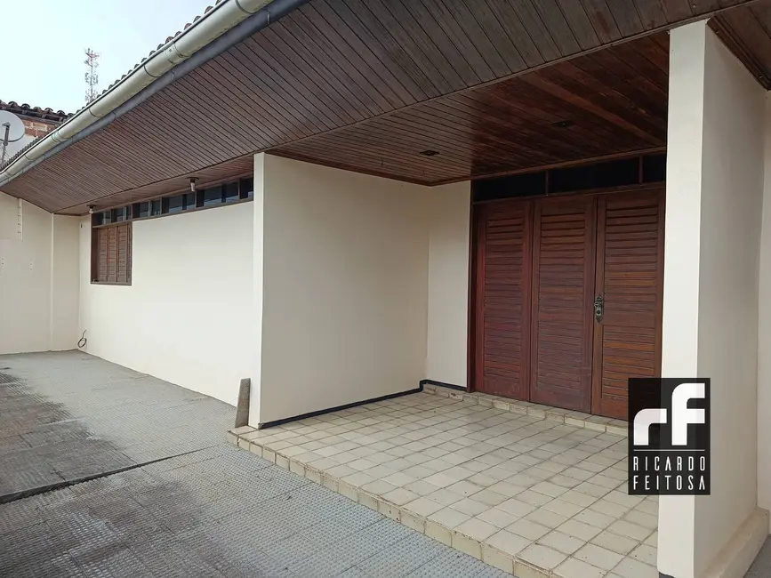 Foto 4 de Casa com 3 quartos à venda e para alugar, 435m2 em Baixão, Arapiraca - AL