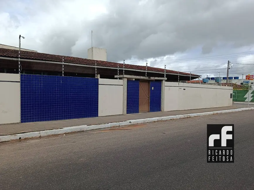 Foto 2 de Casa com 3 quartos à venda e para alugar, 435m2 em Baixão, Arapiraca - AL
