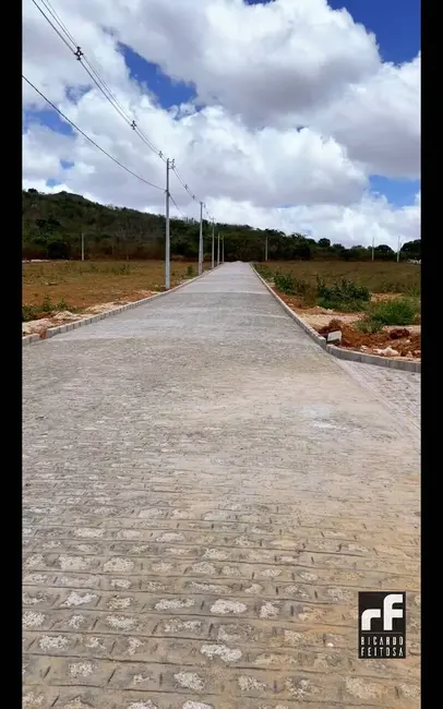 Foto 1 de Terreno / Lote à venda, 160m2 em Massaranduba, Arapiraca - AL