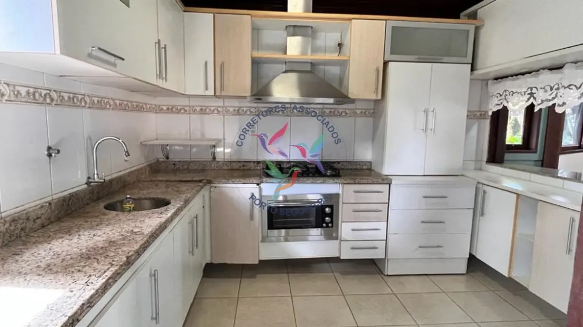 Foto 5 de Casa com 4 quartos à venda, 750m2 em Porto Seguro - BA