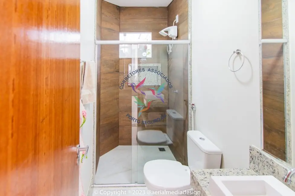 Foto 5 de Casa com 2 quartos à venda, 110m2 em Porto Seguro - BA