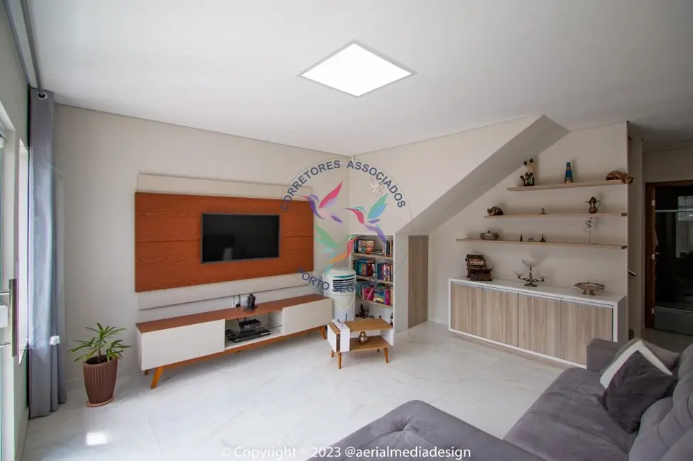 Foto 4 de Casa com 2 quartos à venda, 110m2 em Porto Seguro - BA