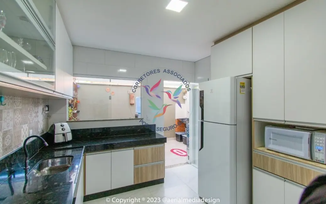 Foto 9 de Casa com 2 quartos à venda, 110m2 em Porto Seguro - BA